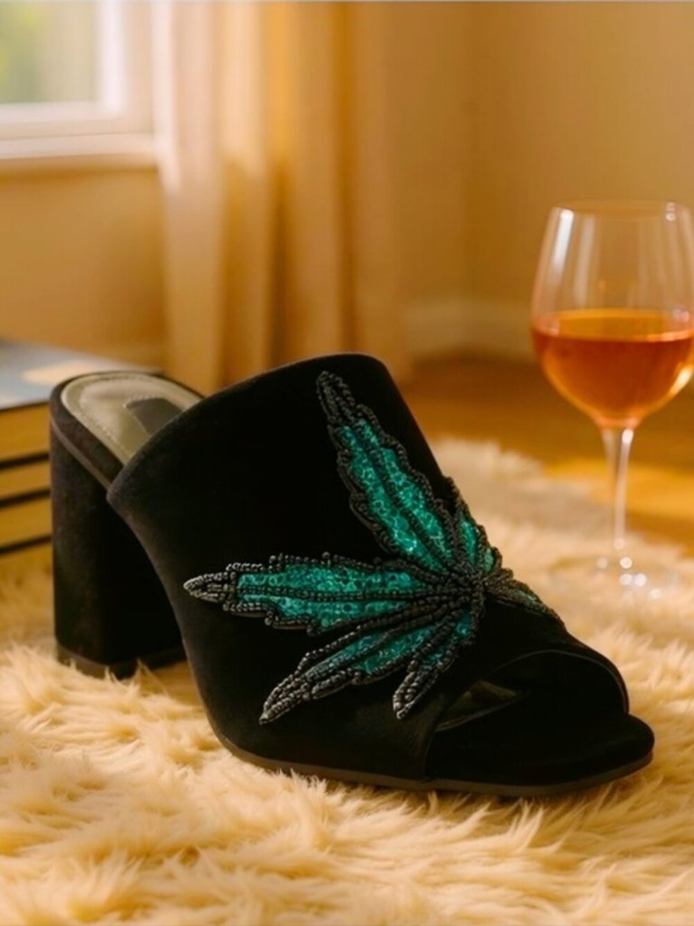 Iron Fist ✦ Mary Jane Black Velvet Block Heel Mules ✦ Green Sequin Leaf 8 NWT